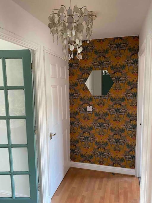 Canal-Flat Near Stratford International Station Apartment Лондон Екстериор снимка